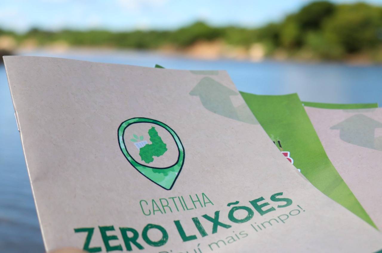 Cartilha “Zero Lixões: por um Piauí mais limpo”, desenvolvida pelo CAO de Defesa do Meio Ambiente